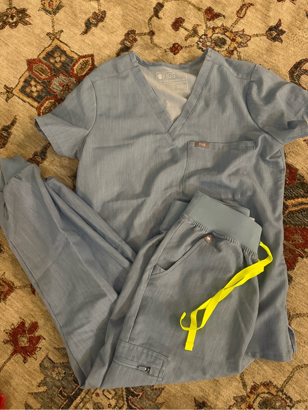 Figs Light Blue Jogger Scrub Set with Neon Drawstring